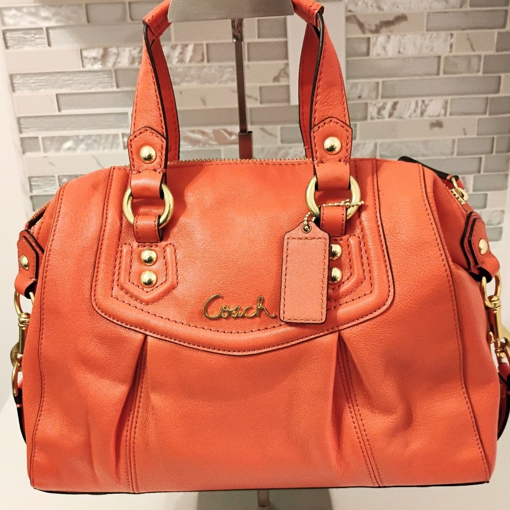 NWOT Coach Coral Handbag/Shoulder Bag